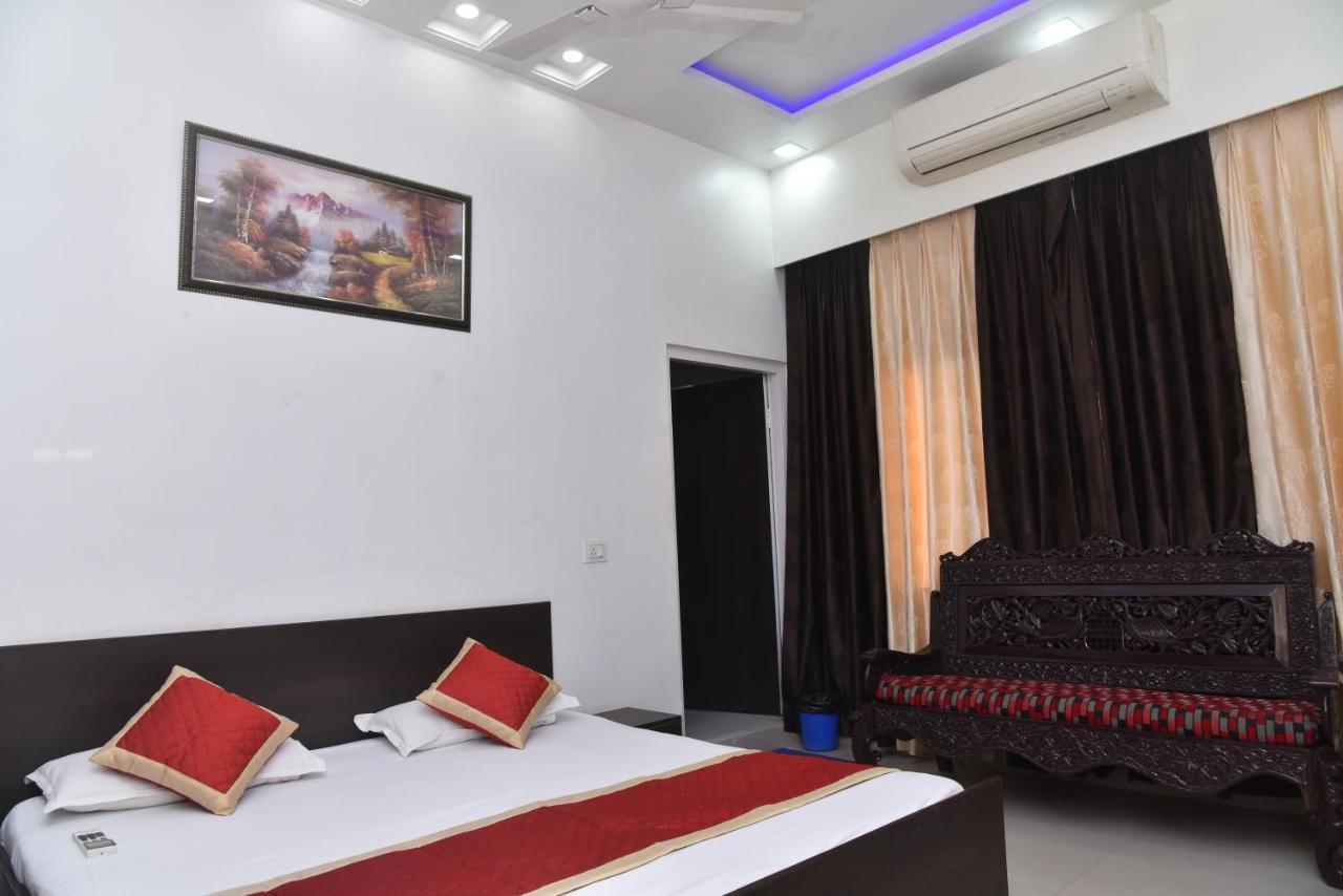 Citi Pride Garden&Hotel Ajmer Buitenkant foto