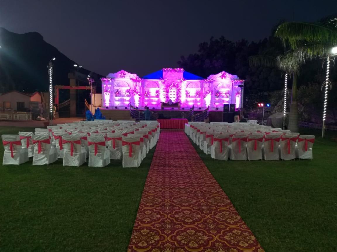 Citi Pride Garden&Hotel Ajmer Buitenkant foto